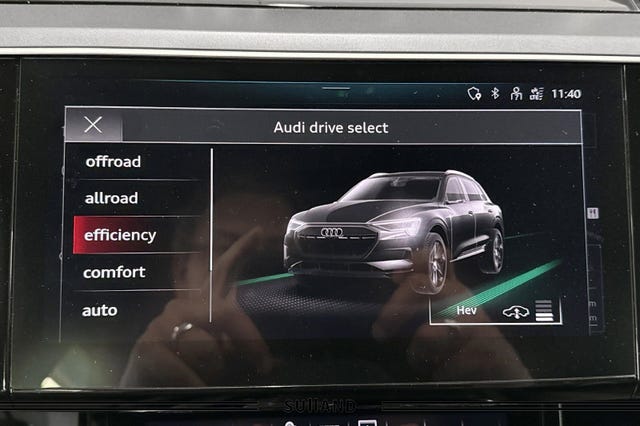 2021 AUDI E-TRON - 30