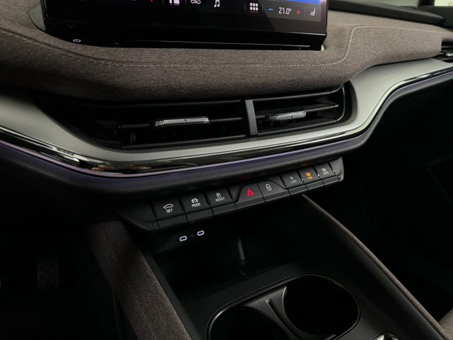 2021 SKODA ENYAQ - 35