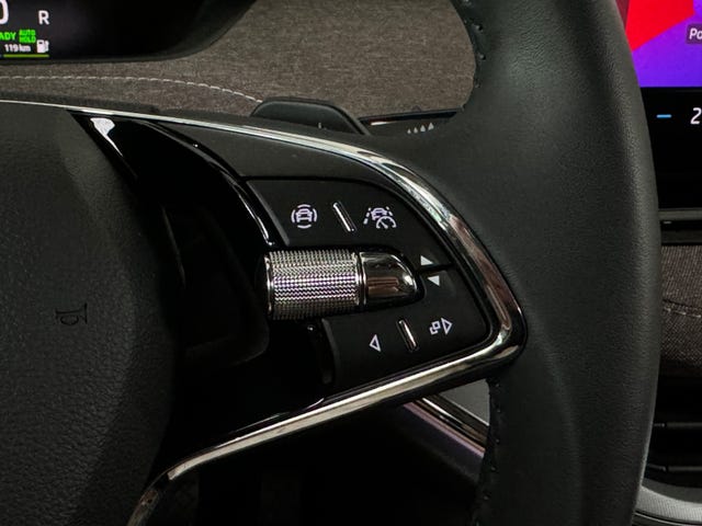 2021 SKODA ENYAQ - 29