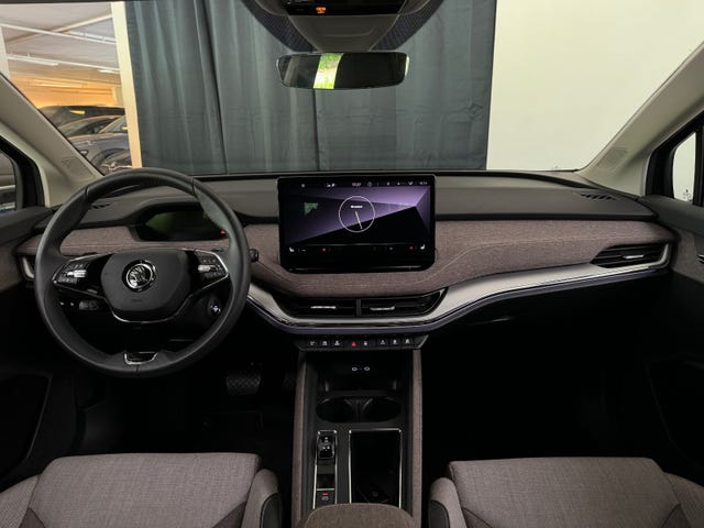 2021 SKODA ENYAQ - 39