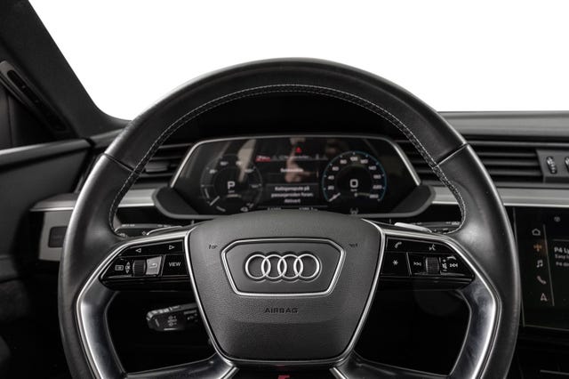 2021 AUDI E-TRON - 13