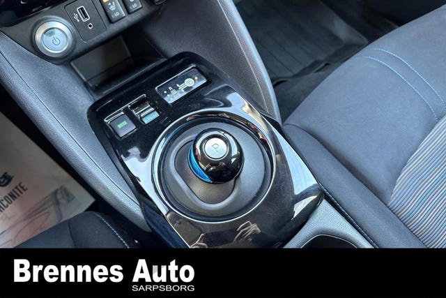 2020 NISSAN LEAF - 17