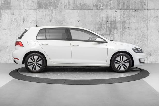 2019 VOLKSWAGEN GOLF - 7