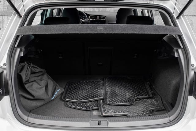 2019 VOLKSWAGEN GOLF - 10