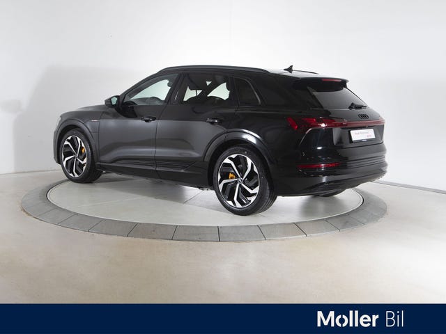 2021 AUDI E-TRON - 9