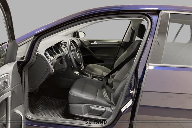 WVWZZZAUZJ8900884 2018 VOLKSWAGEN GOLF-3