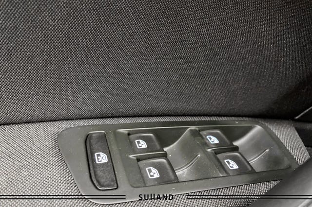 2018 VOLKSWAGEN GOLF - 24