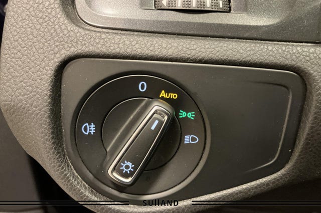 2018 VOLKSWAGEN GOLF - 25