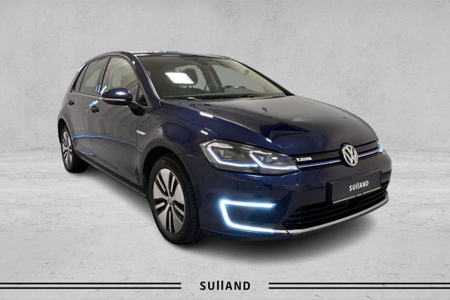 WVWZZZAUZJ8900884 2018 VOLKSWAGEN GOLF-1
