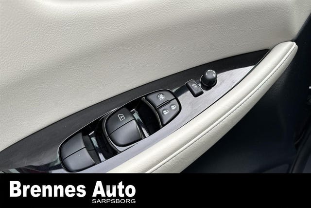 2018 NISSAN LEAF - 19