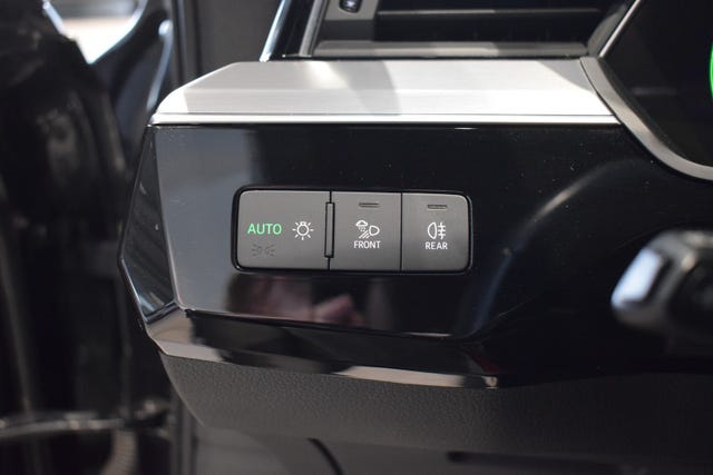 2021 AUDI E-TRON - 10