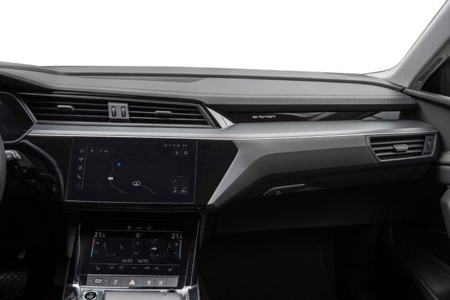 2021 AUDI E-TRON - 20