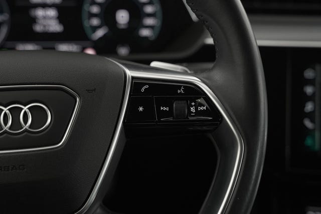 2021 AUDI E-TRON - 13