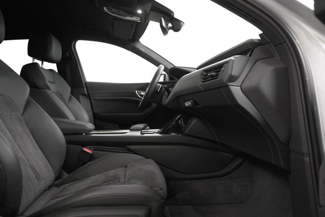2021 AUDI E-TRON - 17