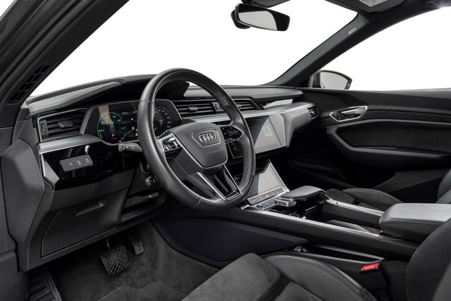 2021 AUDI E-TRON - 10