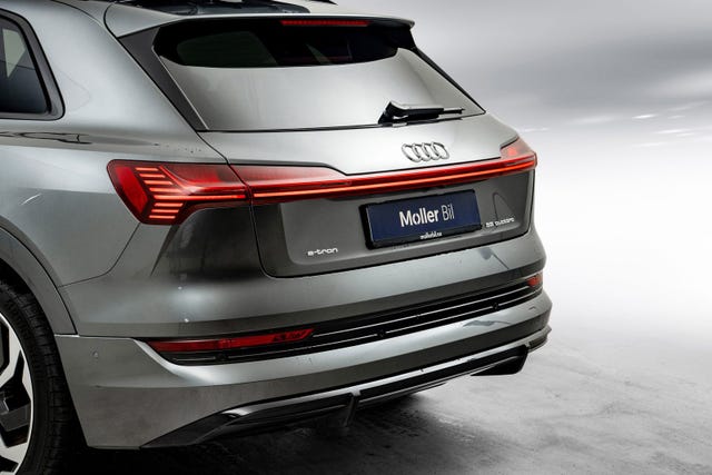 2021 AUDI E-TRON - 8
