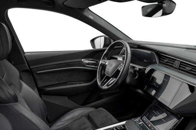 2021 AUDI E-TRON - 13