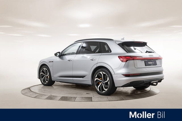 WAUZZZGEXMB002140 2021 AUDI E-TRON-2
