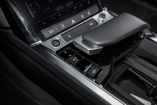 2021 AUDI E-TRON - 21
