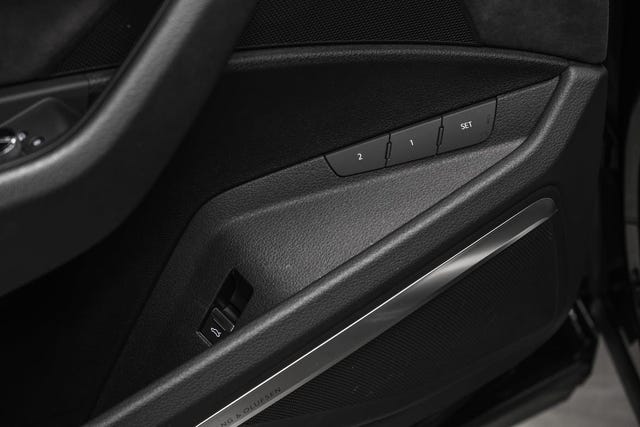 2021 AUDI E-TRON - 12
