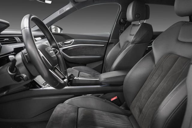2021 AUDI E-TRON - 15