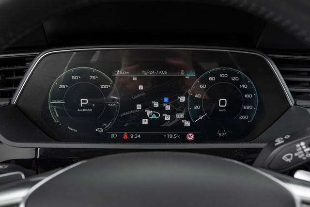2021 AUDI E-TRON - 15