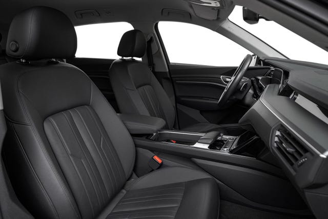 2021 AUDI E-TRON - 23