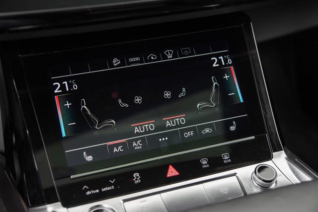 2021 AUDI E-TRON - 29