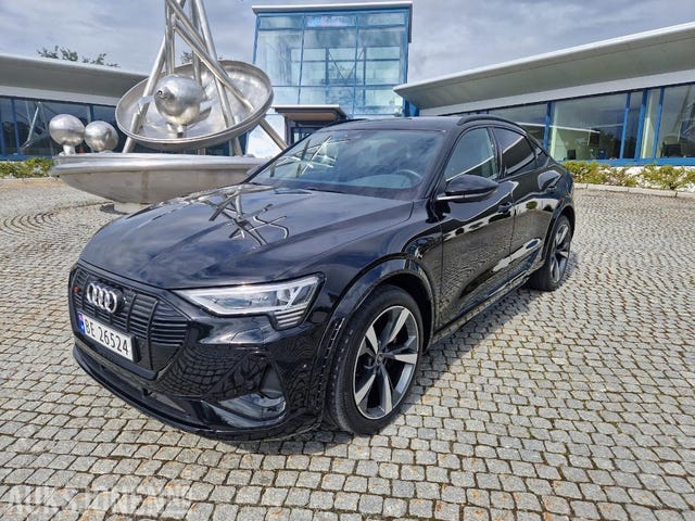 WAUZZZGE8MB017316 2021 AUDI E-TRON-0