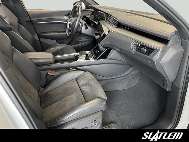 2021 AUDI E-TRON - 28