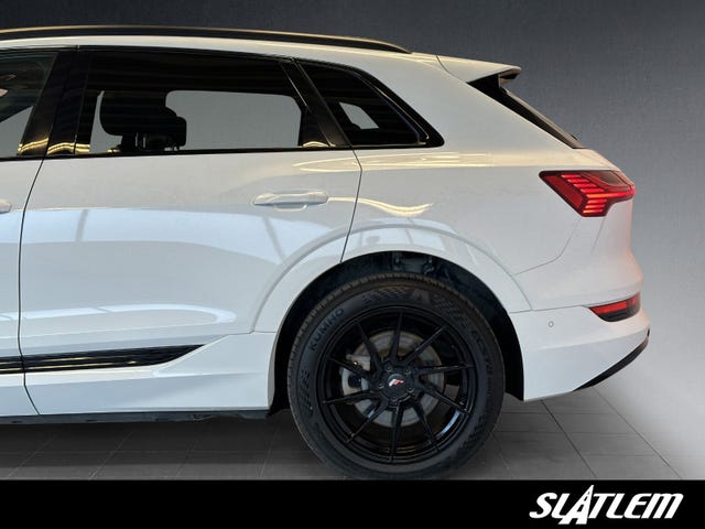2021 AUDI E-TRON - 8