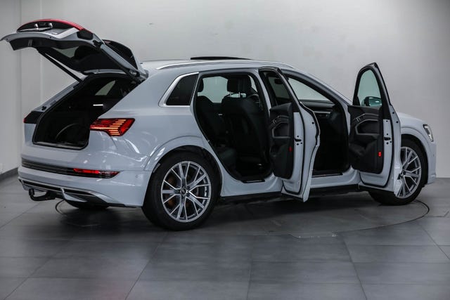 2021 AUDI E-TRON - 13