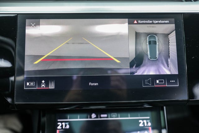 2021 AUDI E-TRON - 27
