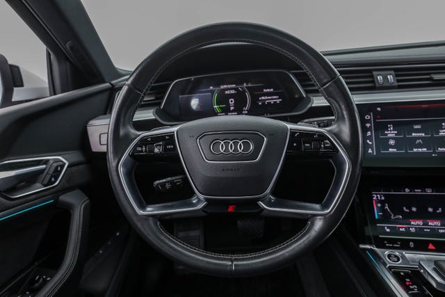 2021 AUDI E-TRON - 16