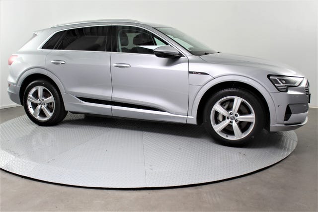 WAUZZZGE0MB005161 2021 AUDI E-TRON-1