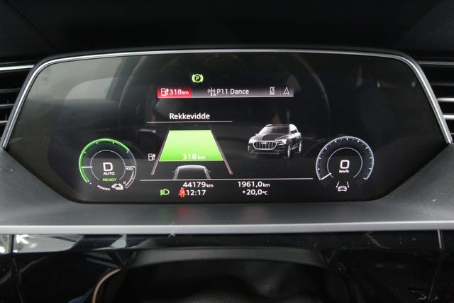 2021 AUDI E-TRON - 17