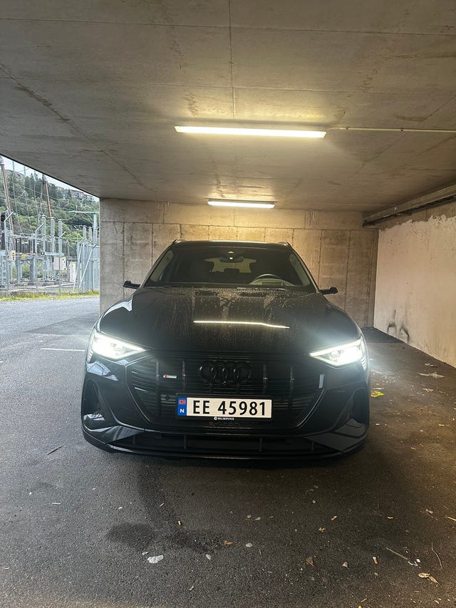 WAUZZZGEXMB044548 2021 AUDI E-TRON-0