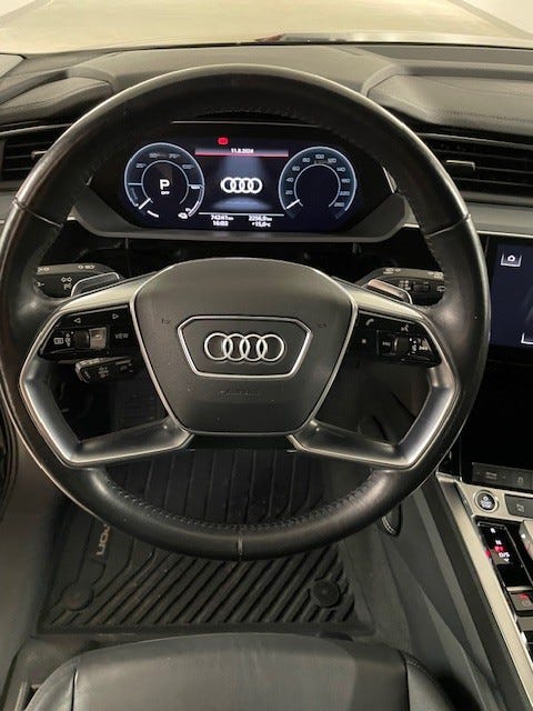 2021 AUDI E-TRON - 10