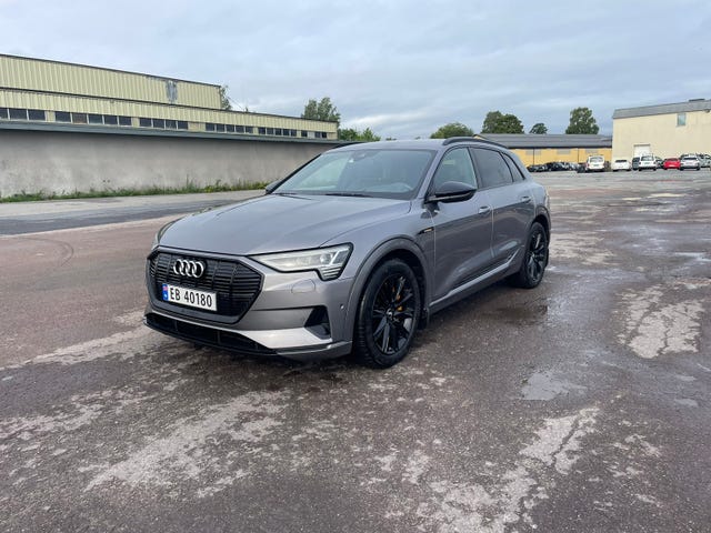 WAUZZZGE2LB021506 2020 AUDI E-TRON-0