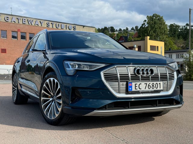WAUZZZGE2LB021537 2020 AUDI E-TRON-0