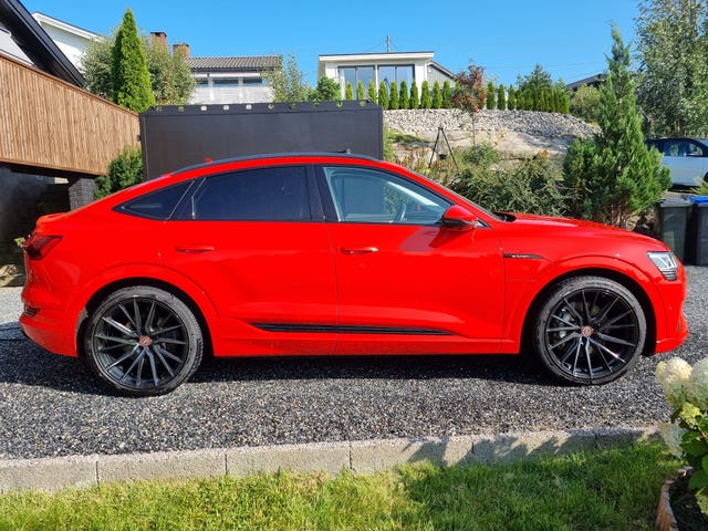 2021 AUDI E-TRON - 10