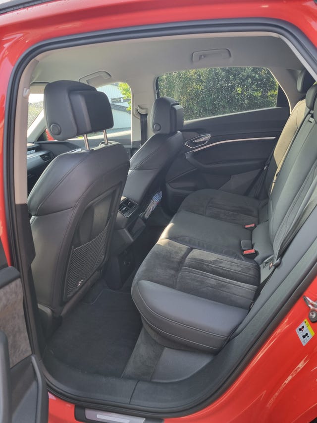 WAUZZZGE3MB033844 2021 AUDI E-TRON-3