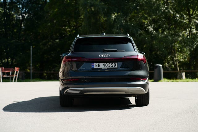 2020 AUDI E-TRON - 8