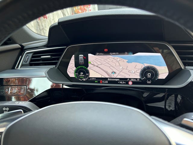 2021 AUDI E-TRON - 10