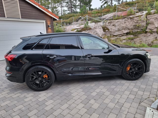 2020 AUDI E-TRON - 8