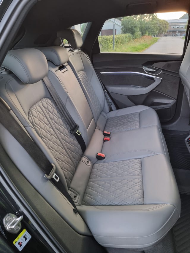 2020 AUDI E-TRON - 17