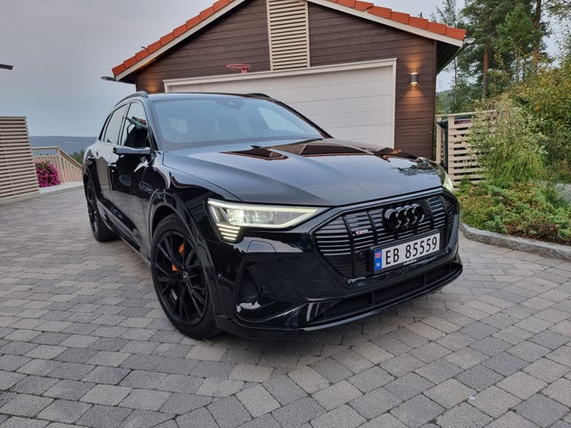 WAUZZZGE7LB010856 2020 AUDI E-TRON-0
