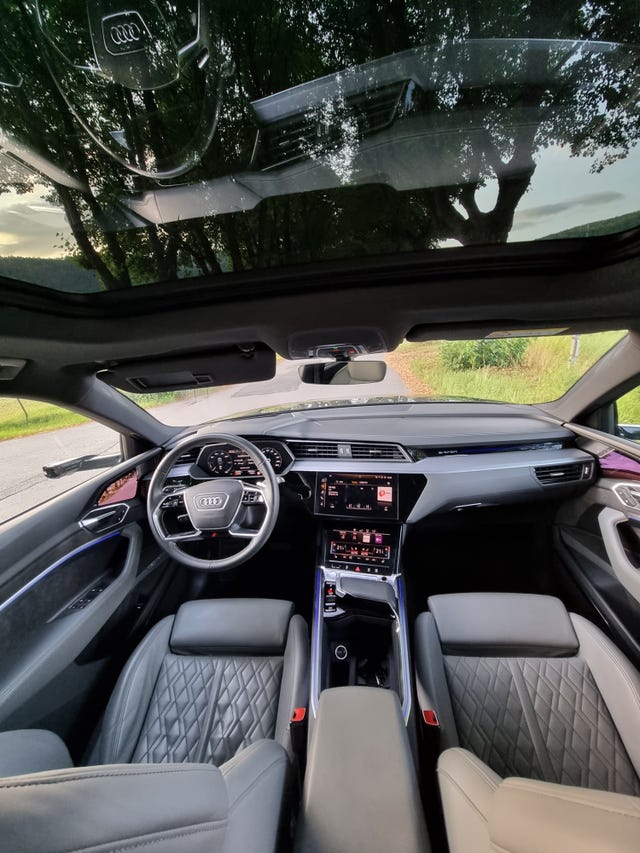 2020 AUDI E-TRON - 18