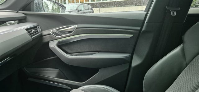 2020 AUDI E-TRON - 14