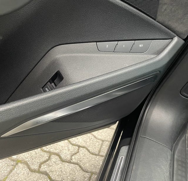2020 AUDI E-TRON - 36